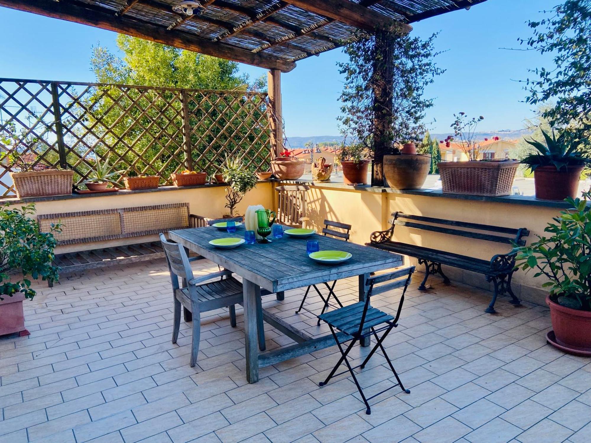 La Terrazza Di Andrea Apartment Bolsena Bagian luar foto